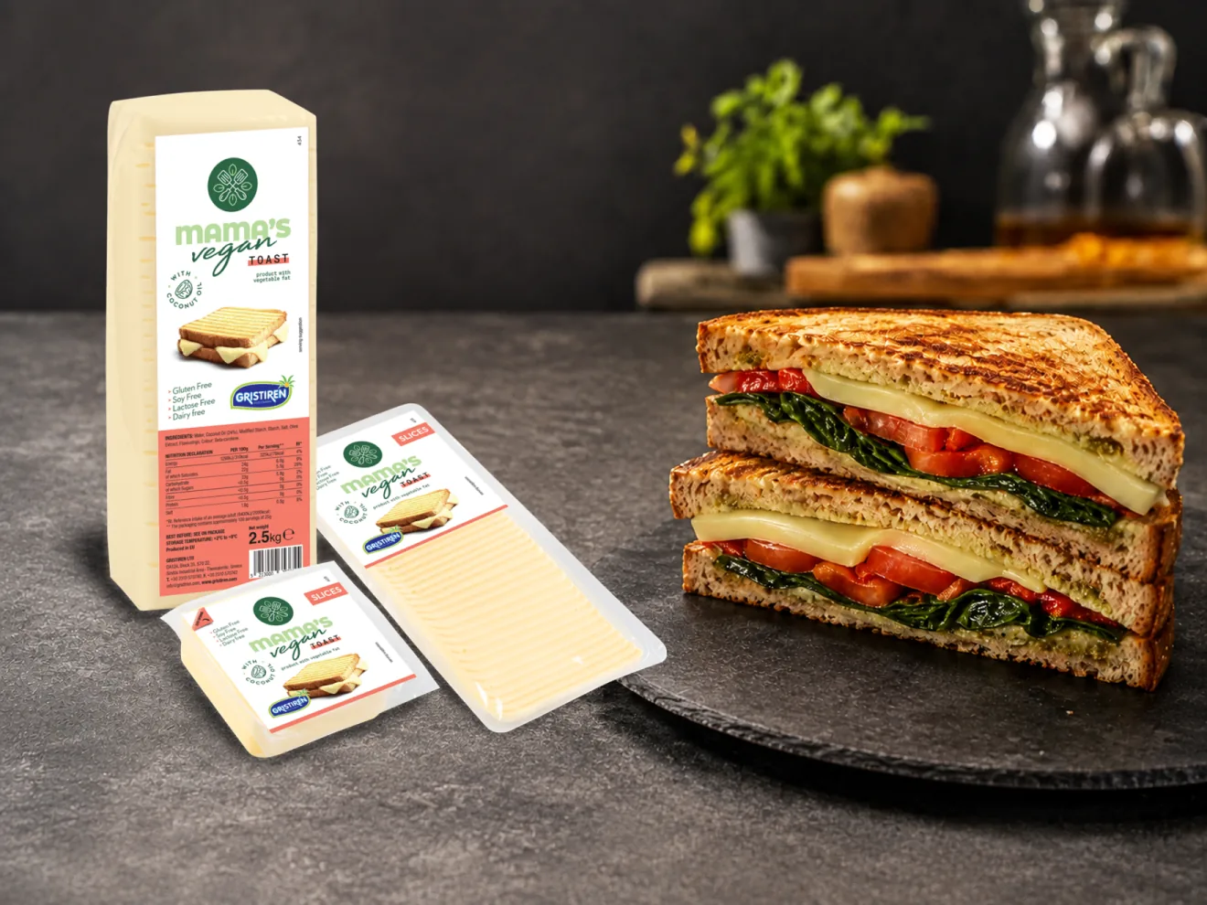 Produse – Brânză vegetală B2B 9 Mama’s Vegan Toast — tip Edam — compoziție publicitară cu ambalajul original păstrat